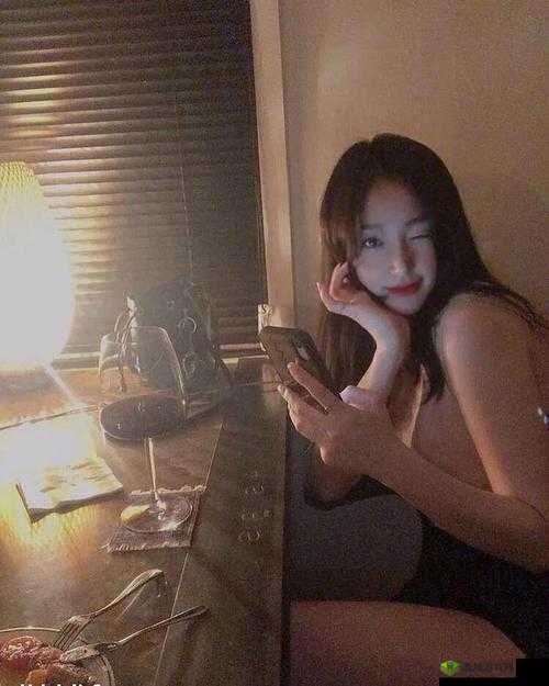 震撼私密自拍流出,惊人画面竟如此大胆